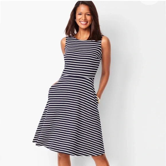 TALBOTS FIT & FLARE KNIT DRESS‎ - STRIPE Sz Lp - Picture 1 of 13